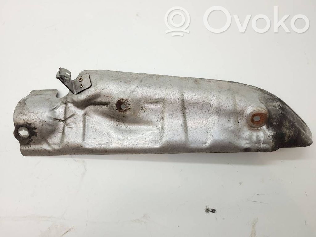 BMW 7 F01 F02 F03 F04 Pakokaasulämmön lämpökilpi 