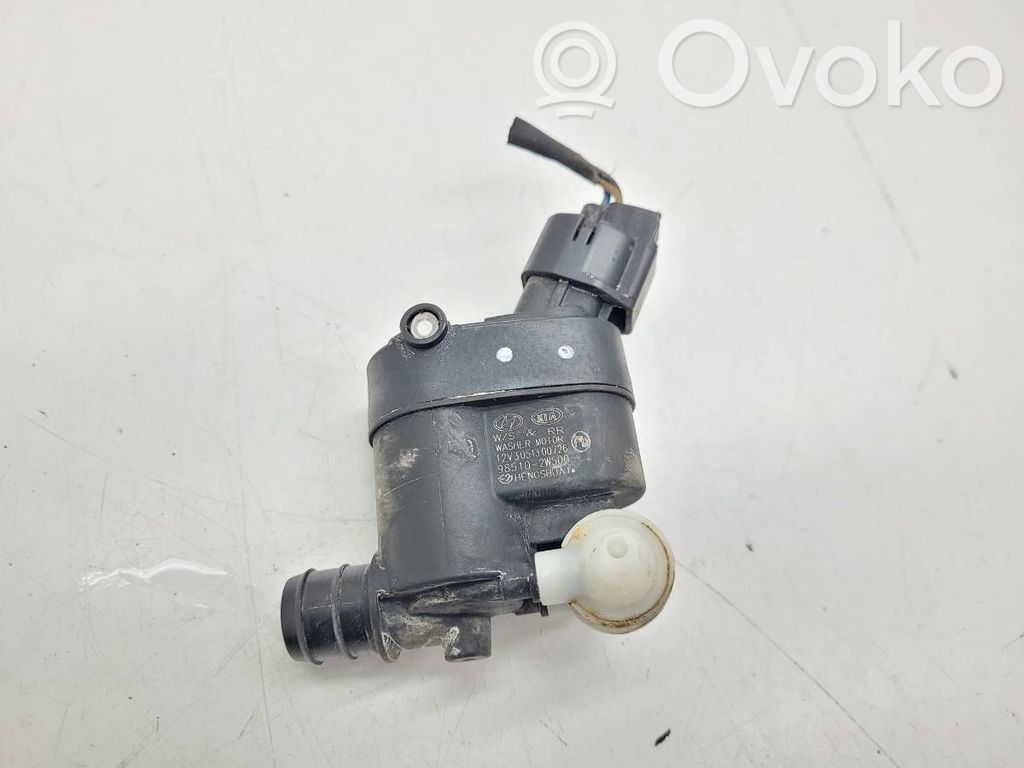 KIA Sorento IV Windscreen/windshield washer pump 