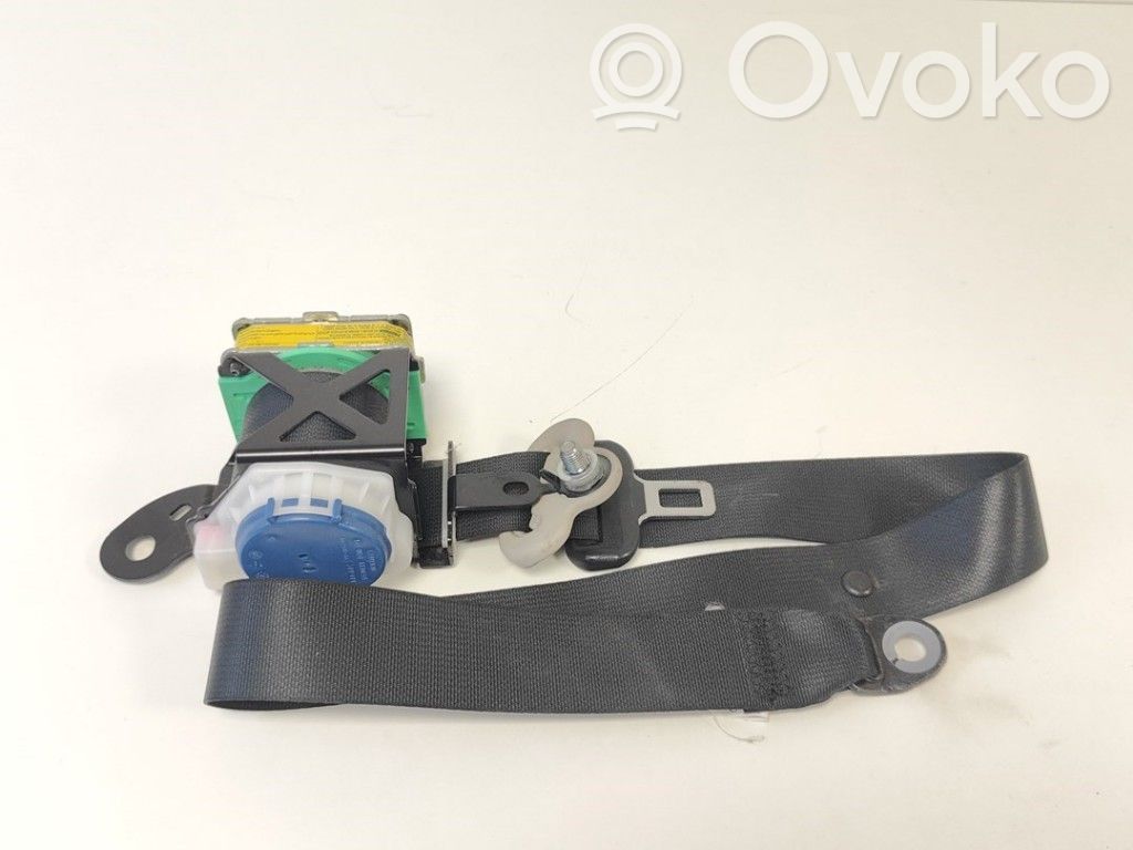 Mazda 6 Front seatbelt 