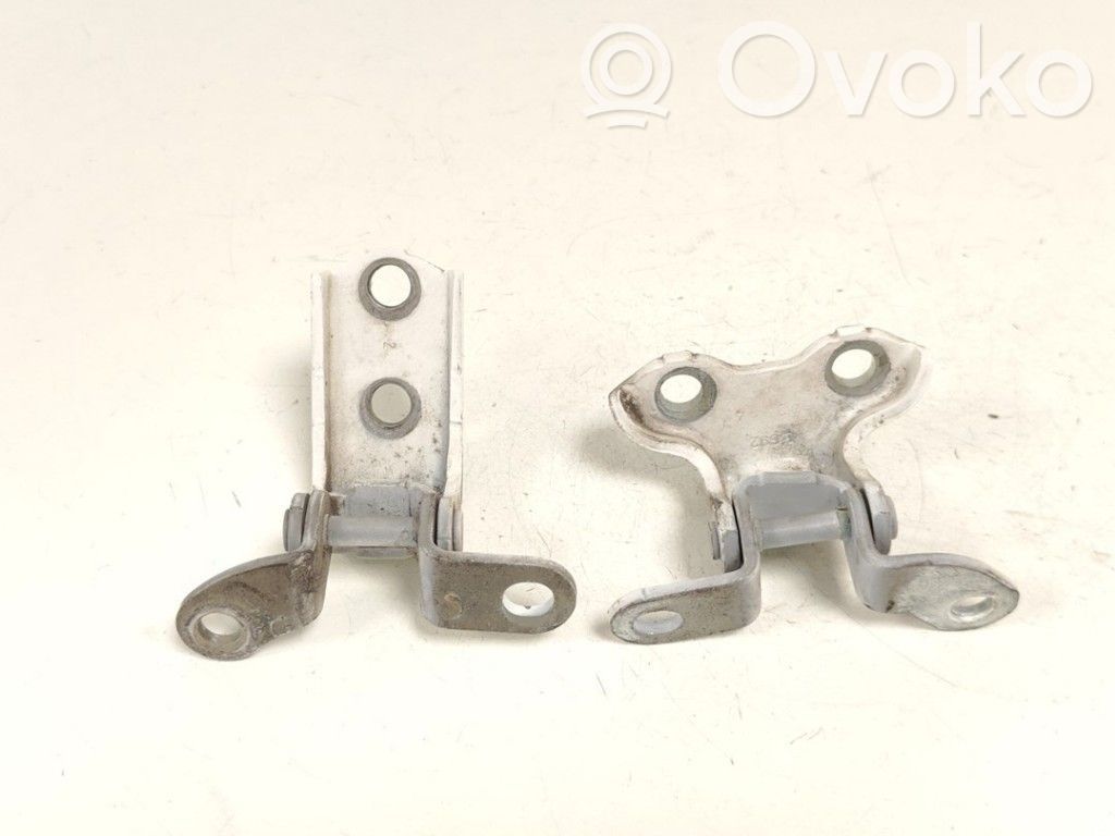 Peugeot 108 Rear door hinge set 