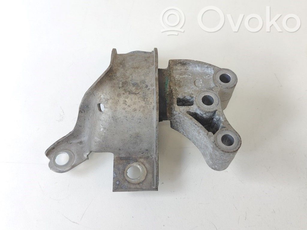 Ford Ka Engine mount bracket 