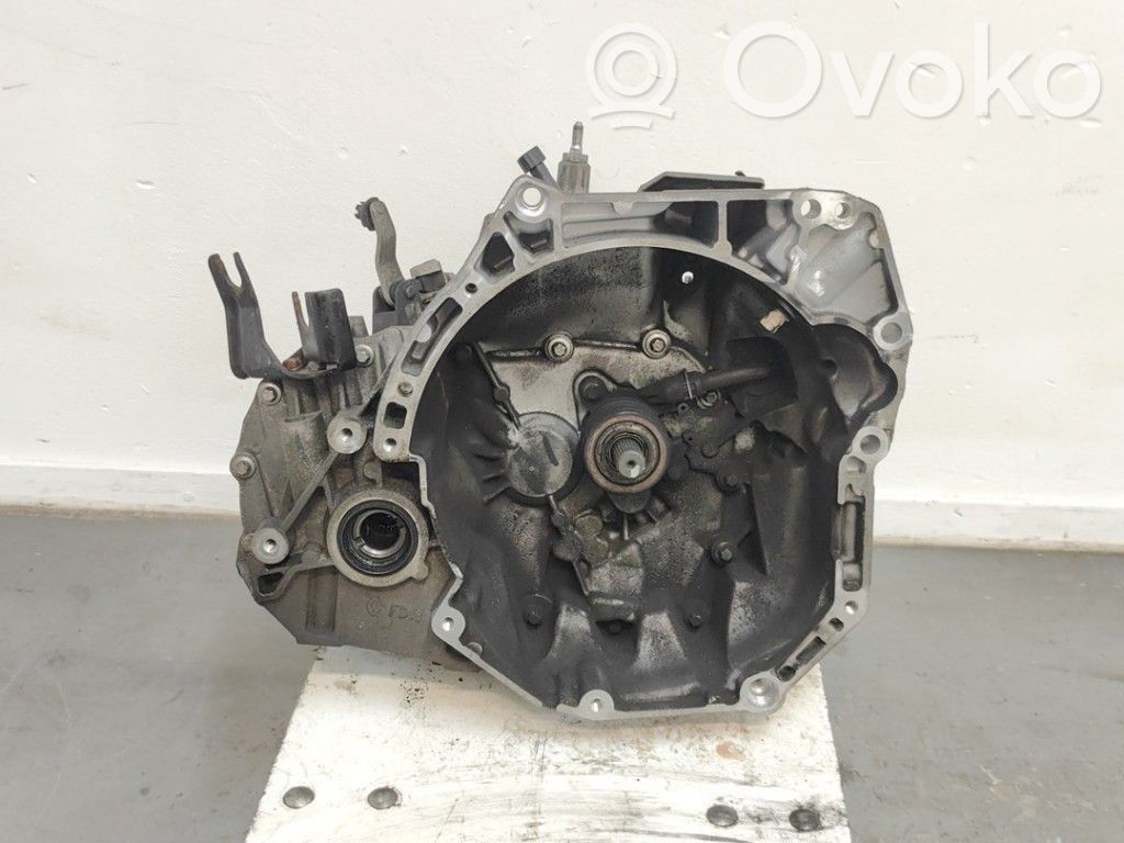 Nissan Micra C+C Manualna 5-biegowa skrzynia biegów 