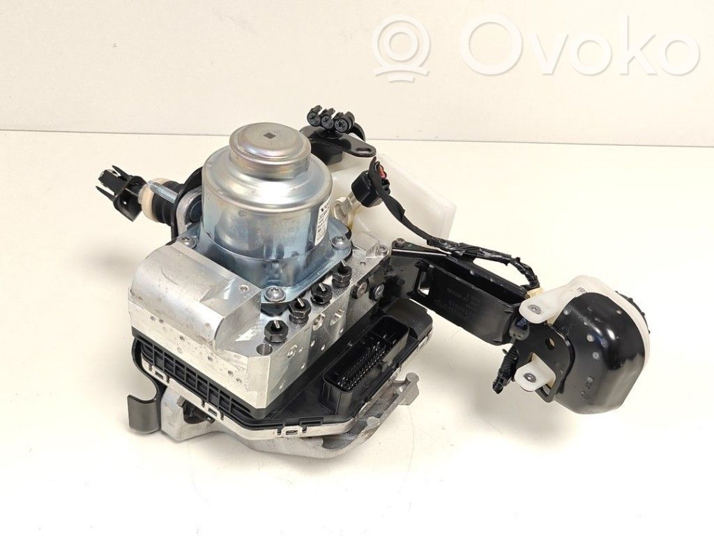 Volvo XC40 ABS Blokas 