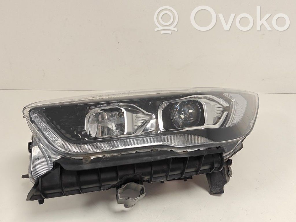 Ford Kuga II Lampa przednia 