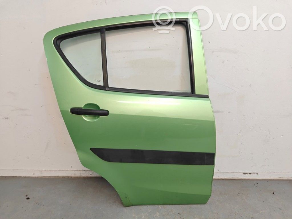Porte arrière   6800351K00,6800351K00