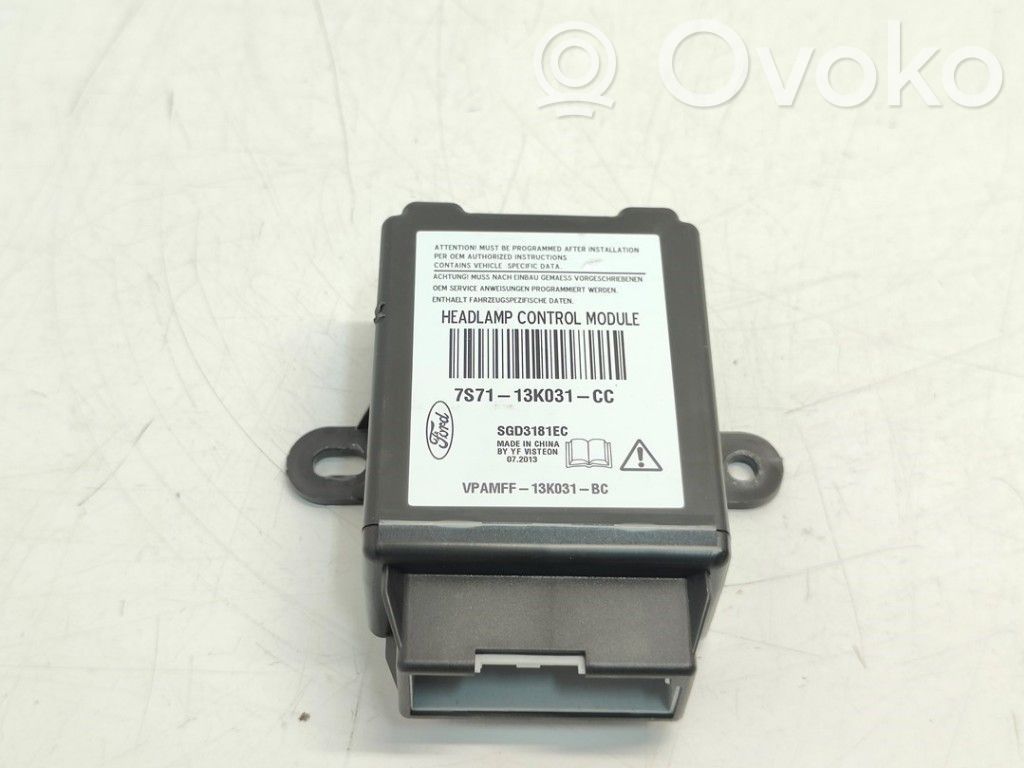 Ford Kuga II Gaismas modulis LCM 