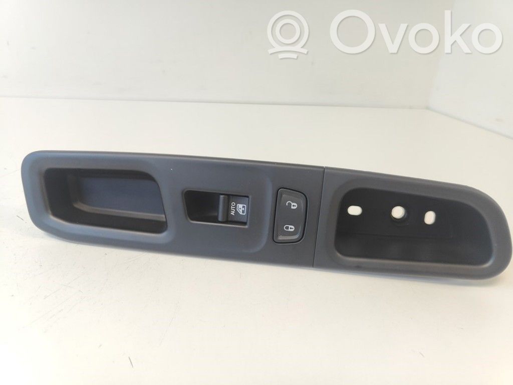 Jeep Renegade Electric window control switch 