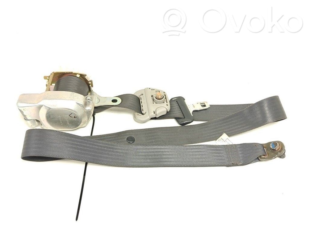 Suzuki Swift I Cinturón delantero 