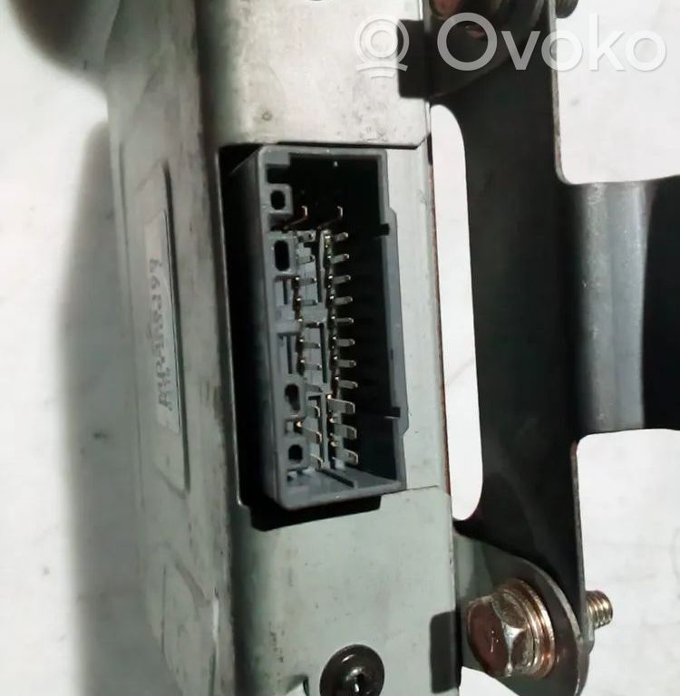 Unidad de control/módulo ECU del motor   MD358169