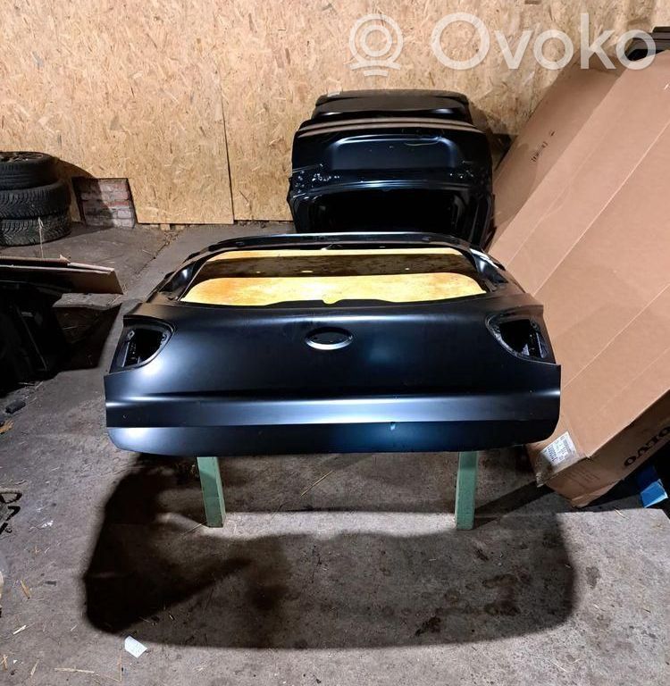 Ford Puma Puerta del maletero/compartimento de carga 