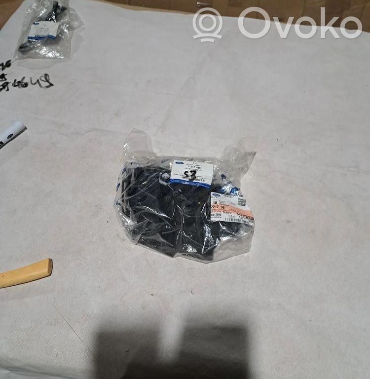 Ford Focus Rear bumper mounting bracket 