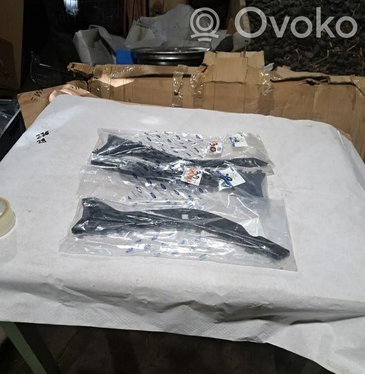 Ford Focus Rear bumper mounting bracket 