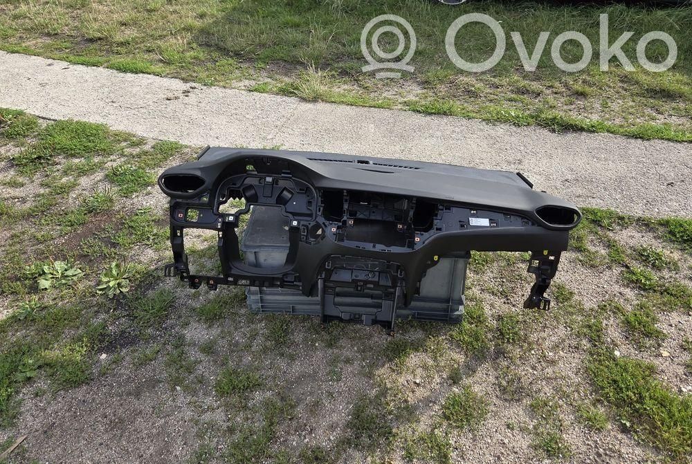 Opel Crossland X Deska rozdzielcza 