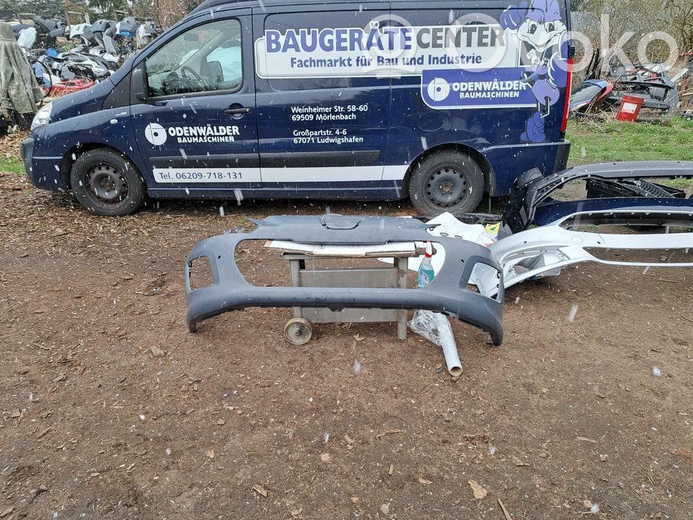 Peugeot 308 Parachoques delantero 