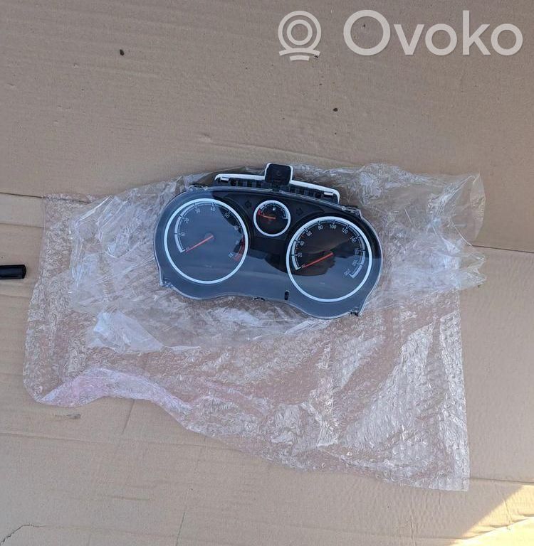 Opel Corsa D Licznik / Prędkościomierz 
