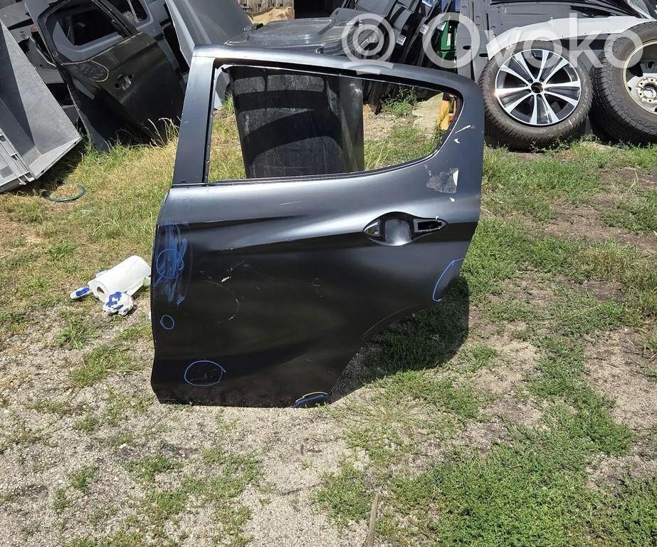 Opel Karl Galinės durys 