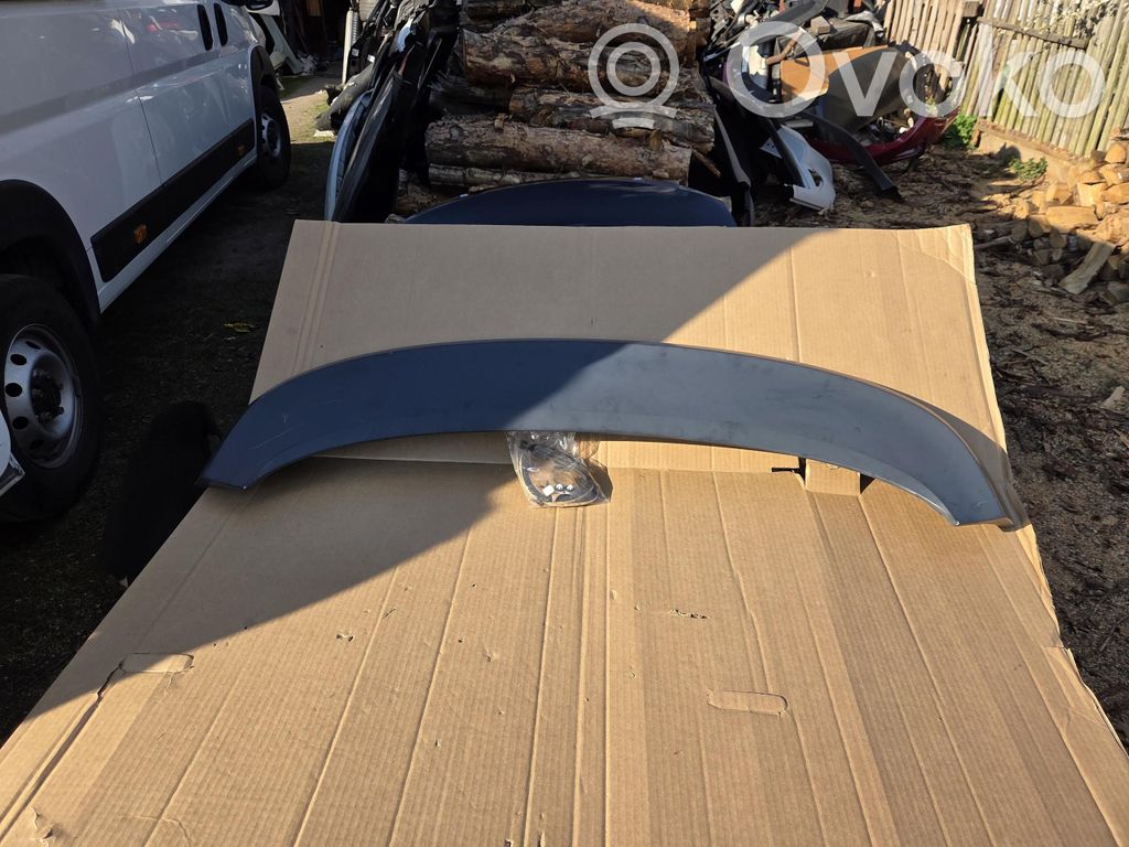 Opel Ampera Tailgate/trunk spoiler 