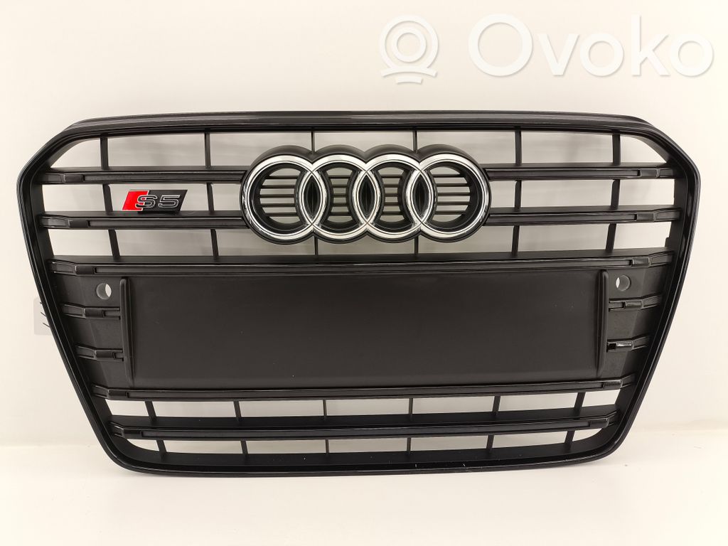 Audi A5 8T 8F Grilă față 