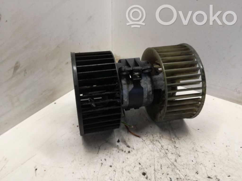 BMW 5 E39 Mazā radiatora ventilators 
