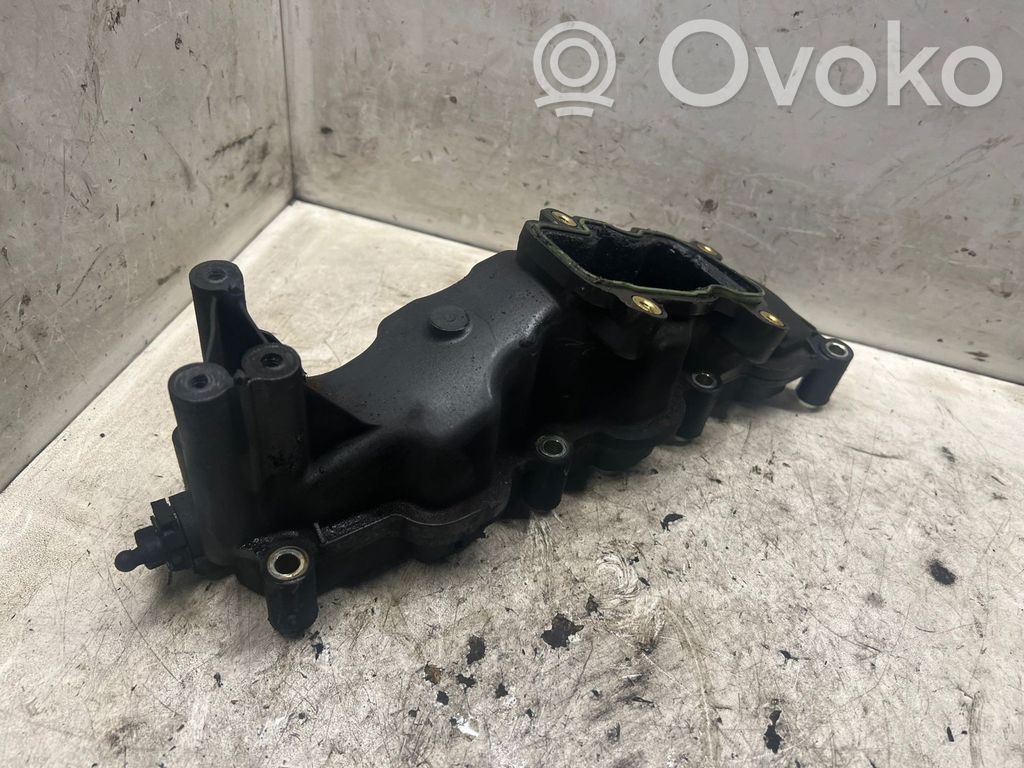 Audi Q7 4L Intake manifold 