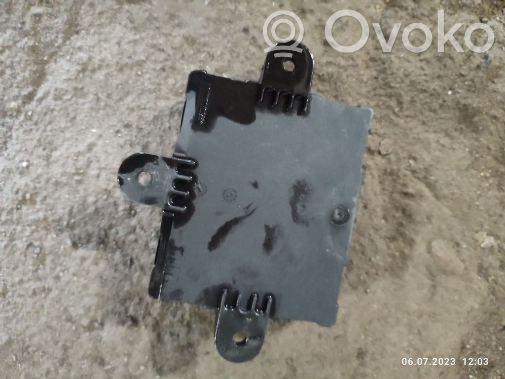 Door control unit/module   AH2214D620AA
