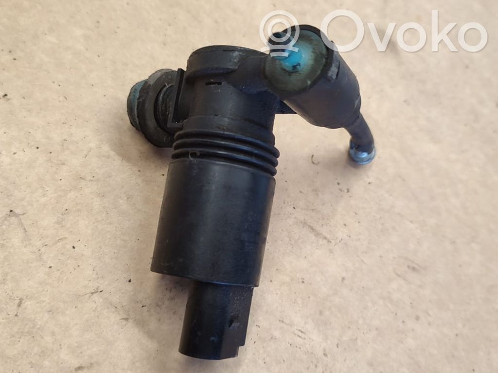 Land Rover Freelander 2 - LR2 Pompa spryskiwacza lampy przedniej 