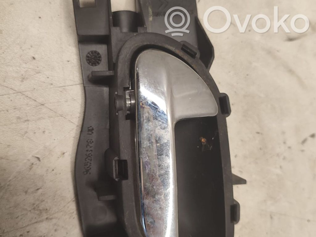 Peugeot 407 Iekšējais atvēršanas rokturītis 