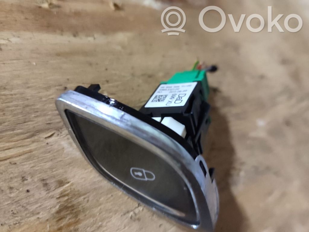 Citroen C3 Central locking switch button 
