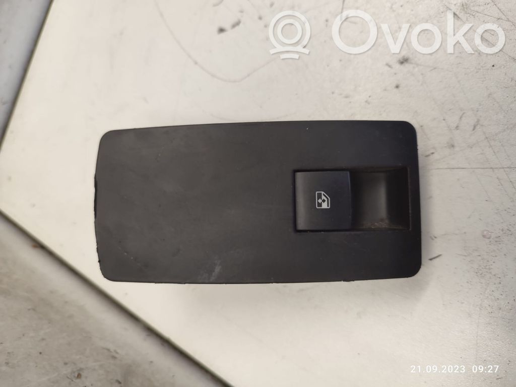 Opel Insignia A Interrupteur commade lève-vitre 