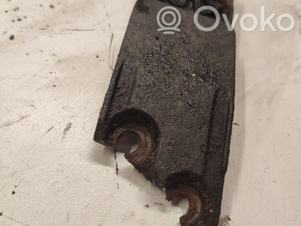 Opel Insignia A Radiator mount bracket 