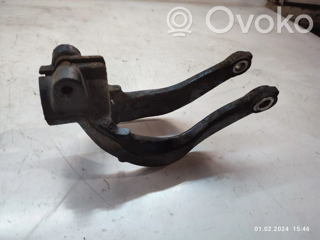 BMW X5 E70 Lower shock absorber bracket 