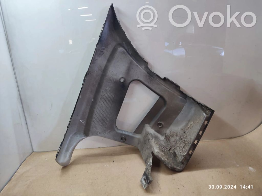 BMW X3 E83 Rear bumper mounting bracket 