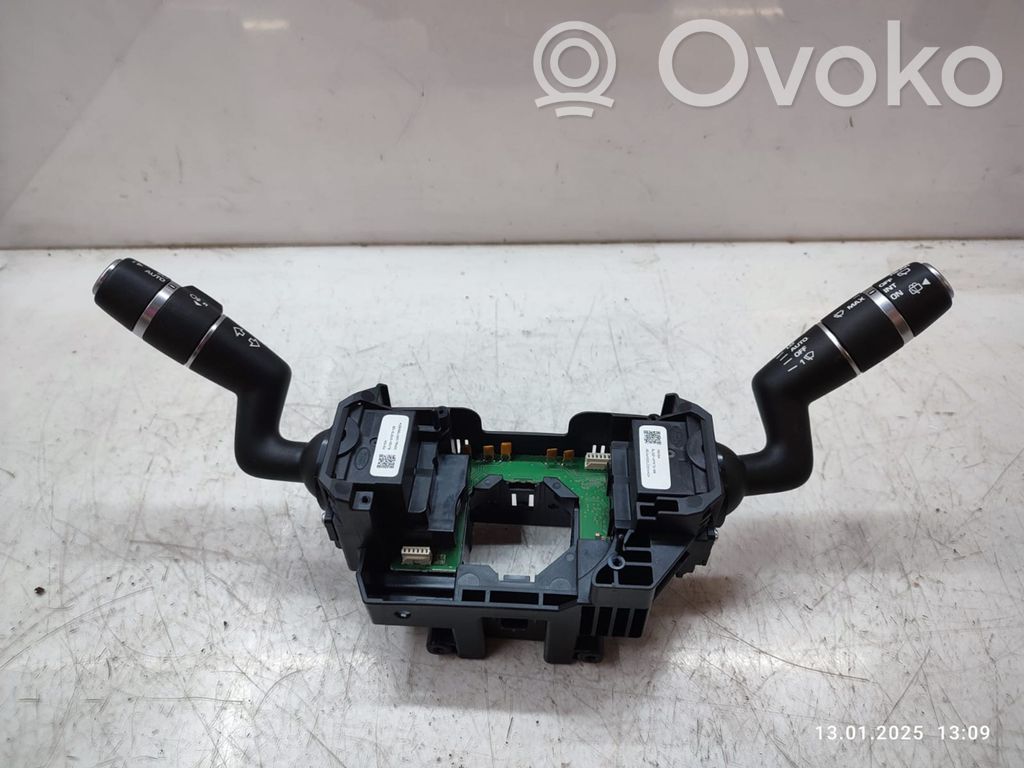 Land Rover Evoque I Interruptor/palanca de limpiador de luz de giro 