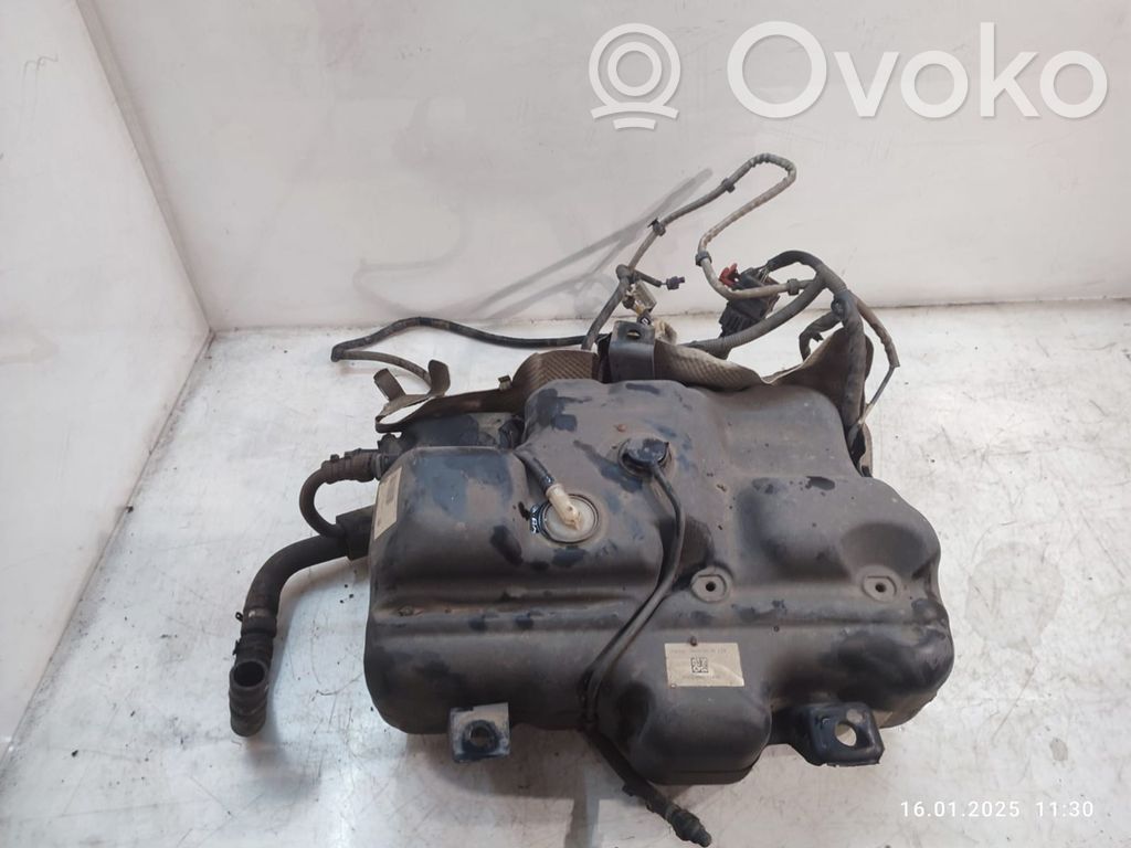 Opel Movano B AdBlue skysčio bakelis 