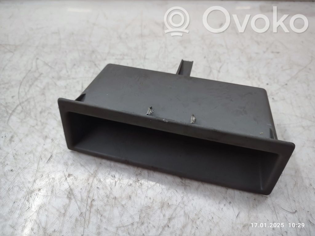 Opel Movano B Stalčiukas 