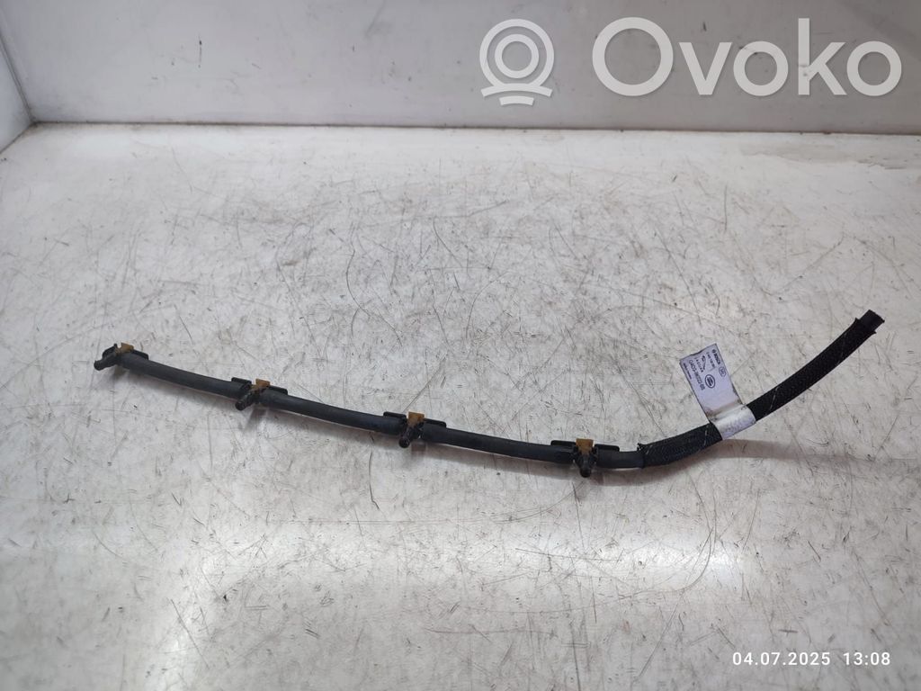 Land Rover Discovery Sport Polttoaineen palautusputki/-letku 