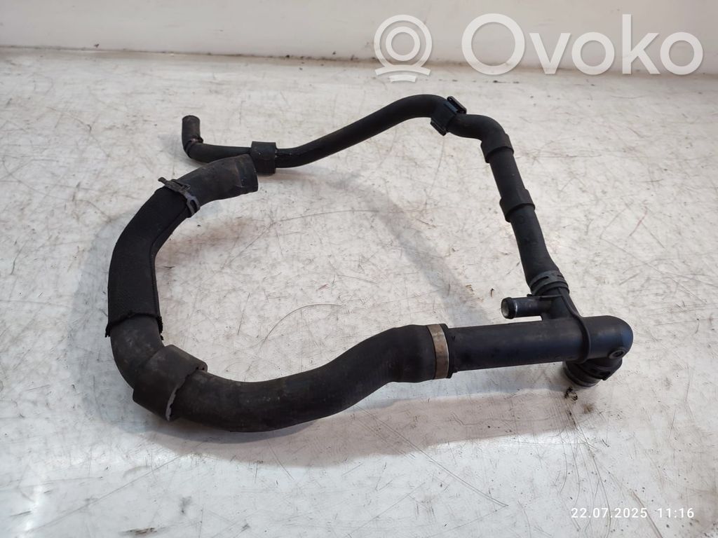 Volkswagen Golf VII Przewód / Wąż chłodnicy 