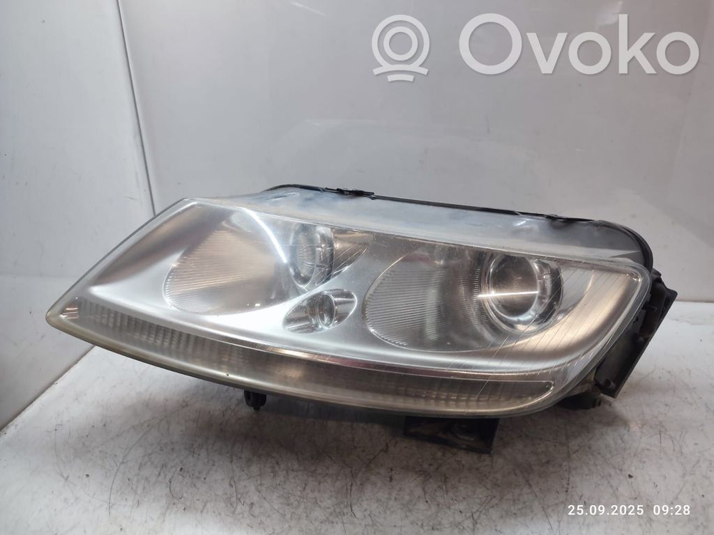 Volkswagen Phaeton Lampa przednia 