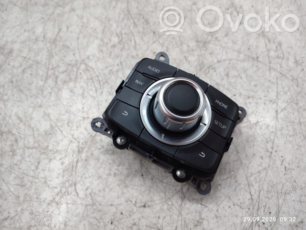 Mazda CX-5 Head unit multimedia control 