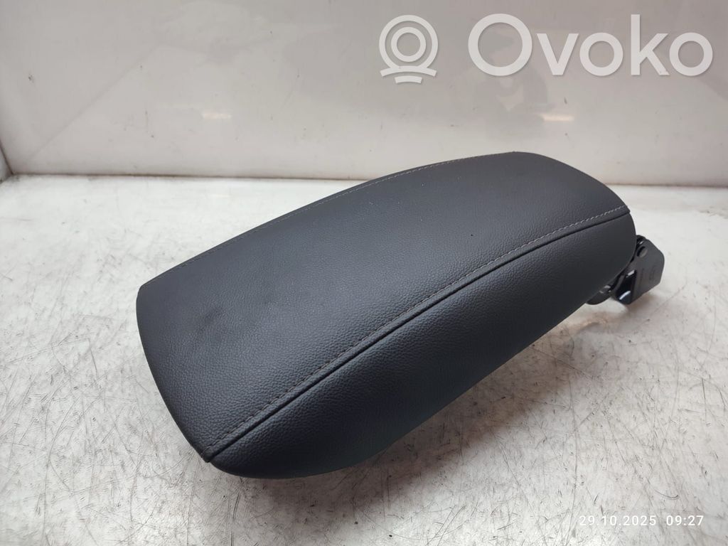 Ford Mondeo MK V Armrest 