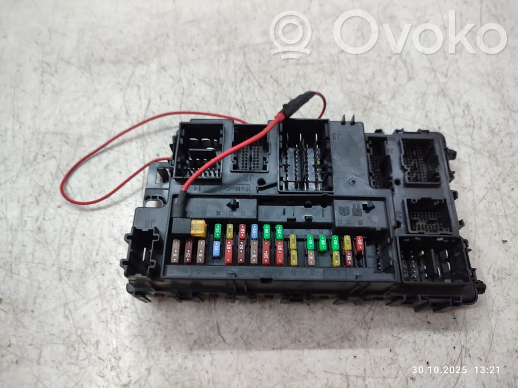 Ford Mondeo MK V Fuse module 