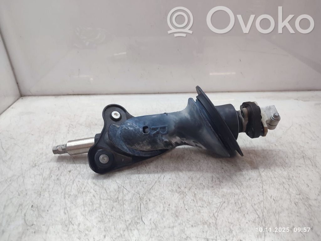Steering column universal joint   6777043,58300016