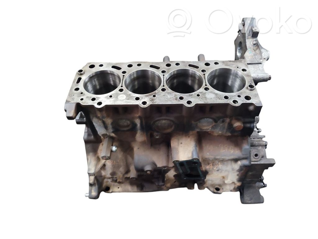Mitsubishi L200 Bloque de motor 