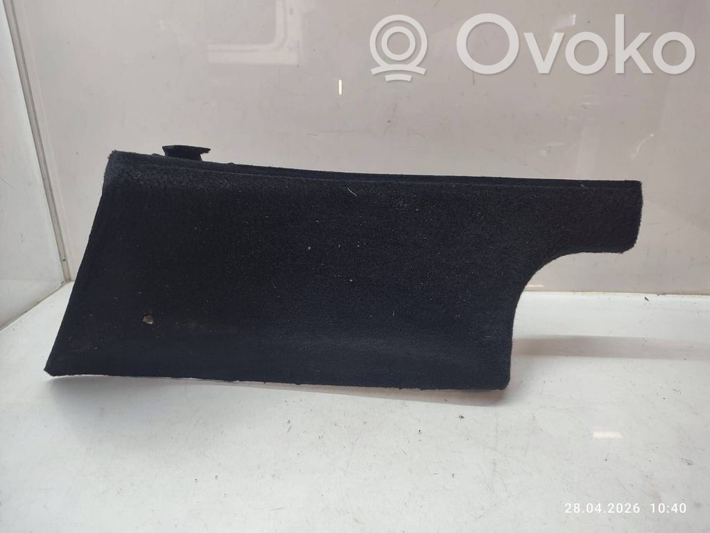 Tesla Model Y (C) statramsčio apdaila 