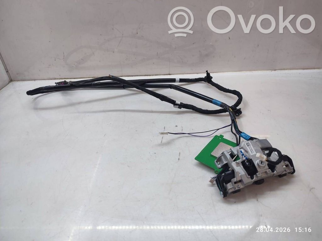 Tesla Model Y Windshield/windscreen camera 