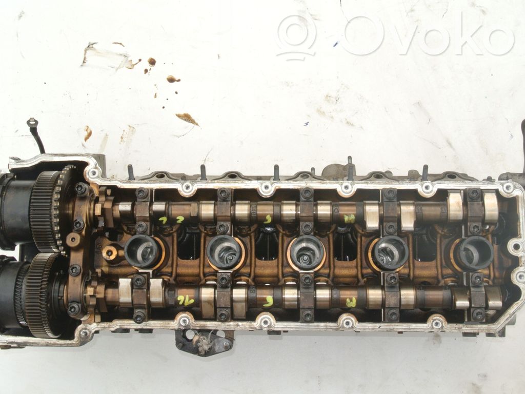 BMW M5 Engine head 