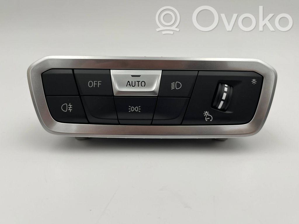 BMW X7 G07 Light switch 