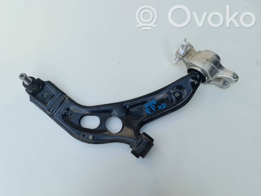 BMW 2 Active Tourer U06 Рычаг 