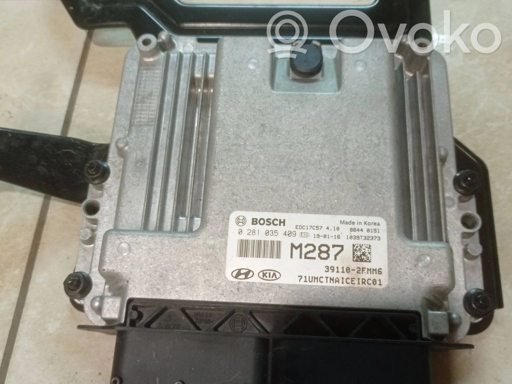 KIA Sorento Engine control unit/module 