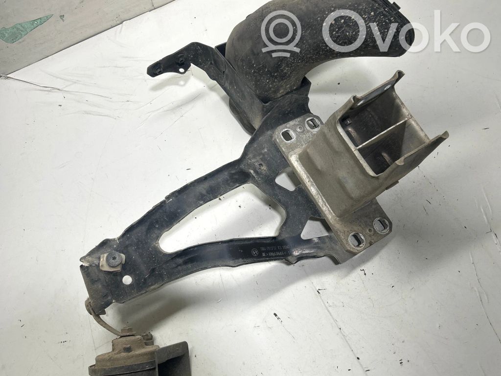 BMW 5 E60 E61 Side radiator support slam panel 